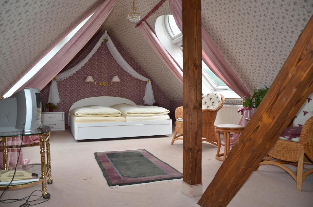 Hotel Villa Konigin Luise Bad Pyrmont Kamer foto