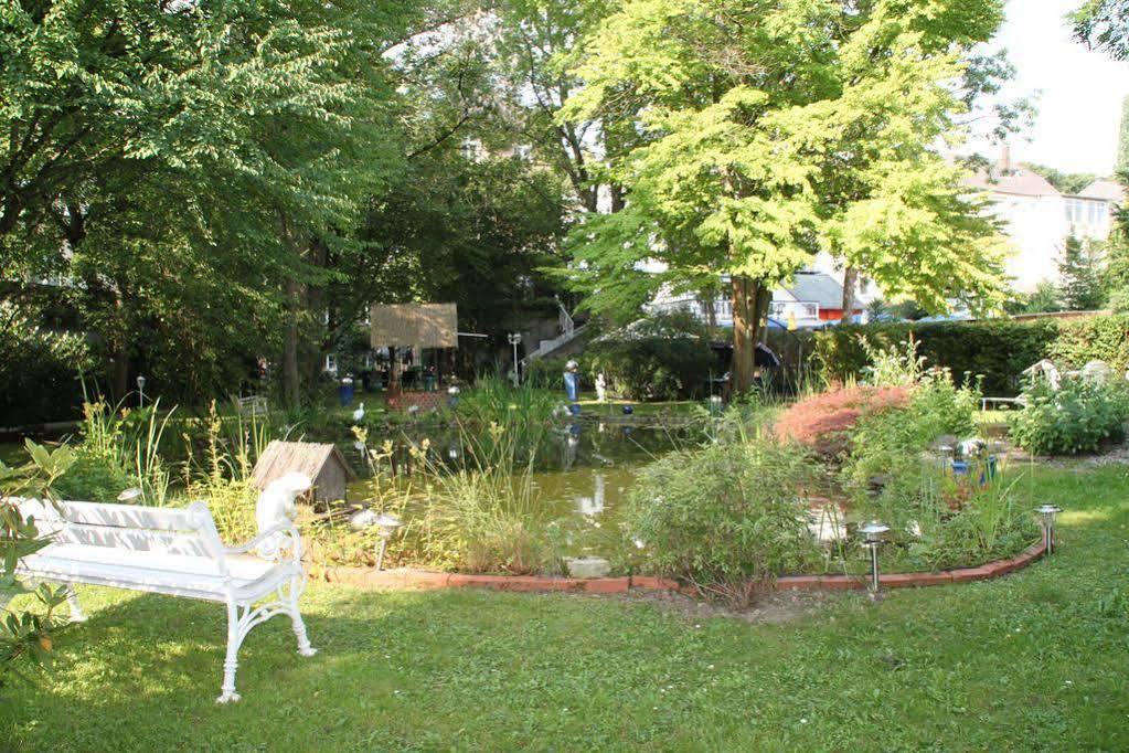 Hotel Villa Konigin Luise Bad Pyrmont Buitenkant foto